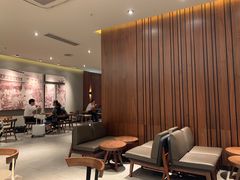 -星巴克(真如星光耀广场店)