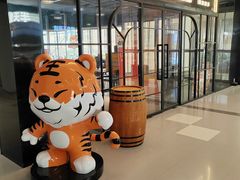 -HUZI虎滋精酿餐吧(京西大悦城店)