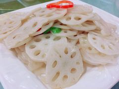 素炒嫩莲藕-椿记烧鹅(北门店)