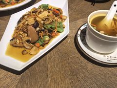 -小喜客·云南特色菜(纳西庭院店)