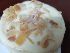 爆浆蛋糕-红跑车HPCBAKERY(汉商店)