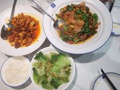 -兰湘子·湘菜小炒(石家庄万象城店)