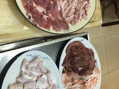 -华哥新鲜猪精品美食