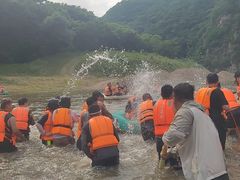 -红河谷漂流