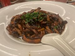 -梅龙镇酒家(南京西路总店)
