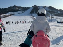 -辽阳弓长岭温泉滑雪场