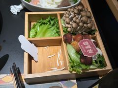 -廖掌柜·重庆鲜货火锅(上海首店)