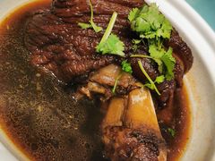 -吴记酱骨炖菜馆(康安路店)