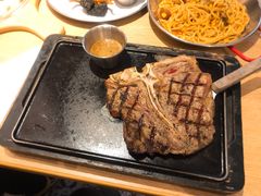 佛罗伦萨T骨牛排-摩欧客意式餐厅(高新活力汇店)