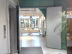 -F+轻食健身赋能空间(中华北路国贸商场店)