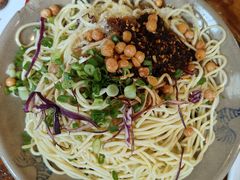 -老鼎万春卤菜(五代传承创始老店)