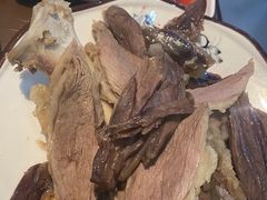 手扒羊肉-真食净香居·内蒙烧麦(亚运村店)