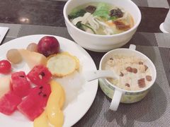 -安徽饭店·白鹭阁自助餐厅(梅山路店)