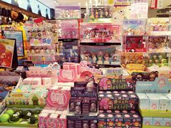 -纪念日百货(万达广场店)