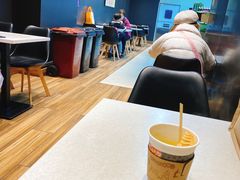 -全家便利店(江湾镇站店)