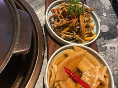 凉菜三小碟-大头椰·海南椰子鸡火锅(思明万象城店)