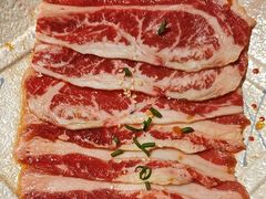 -山川小町·极番烧肉(新地假日广场店)
