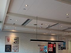 -肯德基(成山路地铁站店)