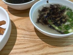 -弄堂咪道-饭香·面香·馄饨香(汇锦广场店)