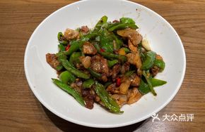 Private Chef's Stir-Fried Pork with Green Pepper