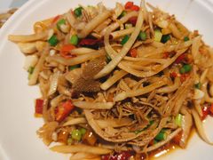 -彭耕记猪油炒小菜(吉联mall店)