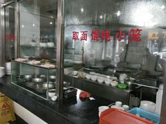 -老西白点心店
