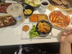 -炙城·韩式烤肉(南京东路店)