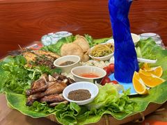 -沐毫傣泐云南菜孔雀宴•手抓饭傣味烧烤(曼听公园店)