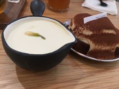 -半勺舒舒生日蛋糕店