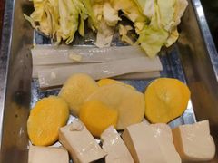 -超越炭火牛蛙火锅鸡(河东店)