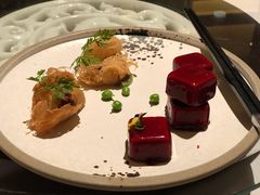 红酒鹅肝葱油饼-广州富力丽思卡尔顿酒店·丽轩·粤菜