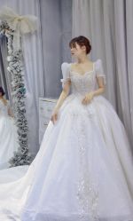 -LOVE SHINE婚纱·红鼎庄龙凤褂·妈妈装定制