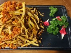 -雀舞云南菜(天津天河城购物中心店)