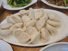 -山楂树融合菜餐厅