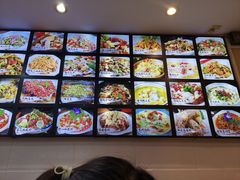 -百味手拨龙虾馆(愚园路店)