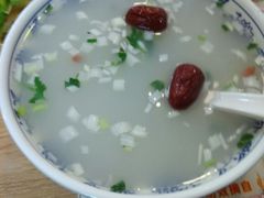 -大耳公曹氏驴肉包子铺(三八店)