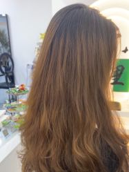 -V7 HAIR SALON