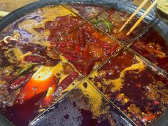 -正南齊北重庆老火锅(光华村直营店)