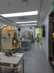 -首脑美发沙龙