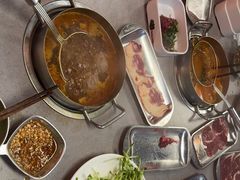 -张哞哞·鲜切牛肉自助火锅(高德置地店)