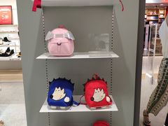 -hotwind热风(丽影广场店)