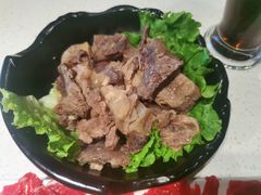 -牛村来人潮汕牛肉火锅(西单店)