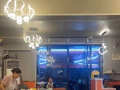 -辣出味岳阳特色烧烤·龙虾大排档(砂子塘总店)