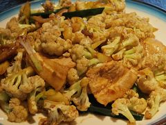 -靠山屯东北农家菜(八龙桥雅苑店)