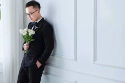 -雪中彩影婚纱摄影·微光艺术中心