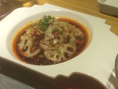 -多嘴肉蟹煲(万达店)