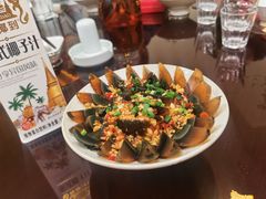 -新李记 · 口味菜馆(南郊公园店)