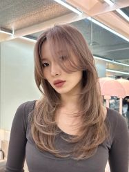 -丝语萱形象