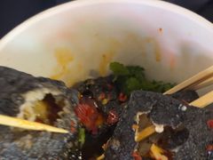 -黑色经典臭豆腐·湖南特产(步行街店)