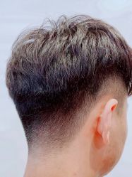-PE SALON